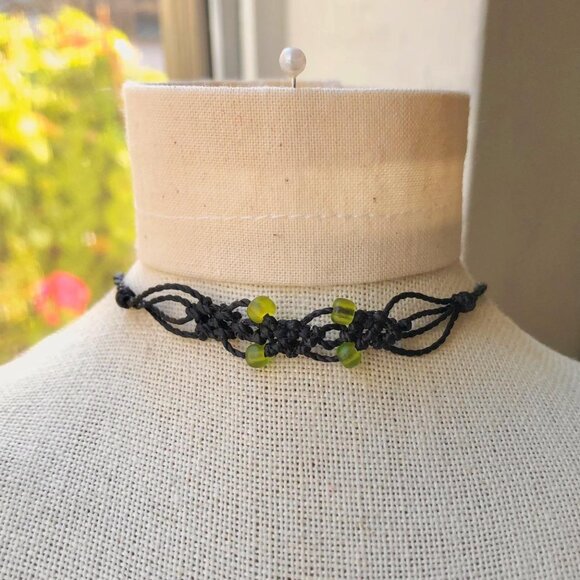 Boho Fairy Green Beaded Macrame Necklace/Choker - Picture 1 of 5